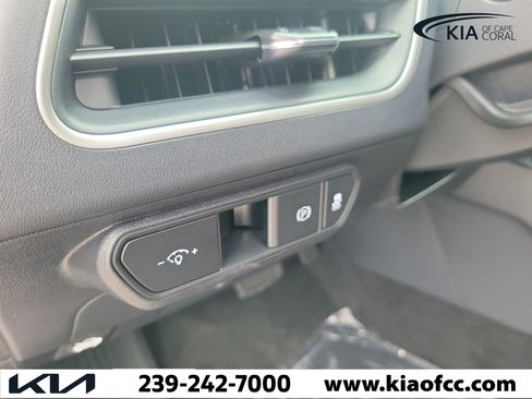 New 2026 Kia K4 FWD image 26