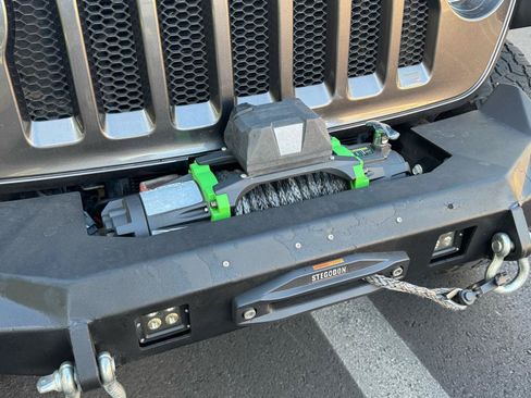 Used 2022 Jeep Wrangler Unlimited Sport AWD/4WD image 56