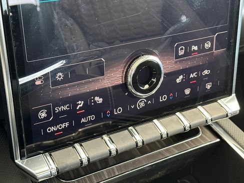 New 2025 GMC Sierra EV Denali image 21