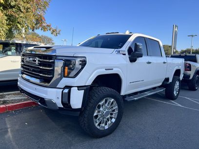 Used 2024 GMC Sierra 2500 SLT w/ SLT Premium Package