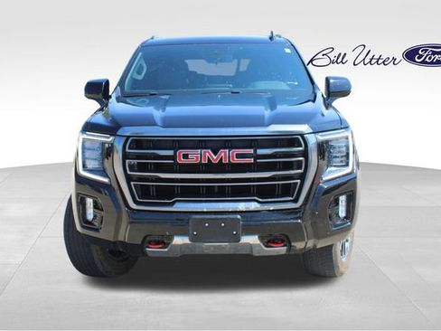 Used 2023 GMC Yukon AT4 AWD/4WD image 2