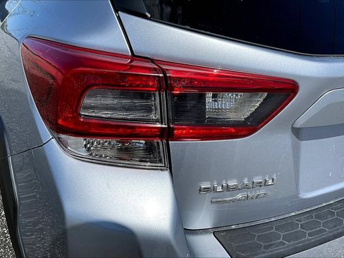 Used 2021 Subaru Crosstrek 2.0i Premium w/ Moonroof Package AWD/4WD image 25