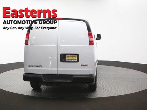 Used 2020 GMC Savana 3500 w/ Driver Convenience Package RWD image 38