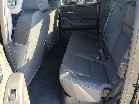 Certified 2024 Nissan Frontier SV w/ SV Convenience Package image 13