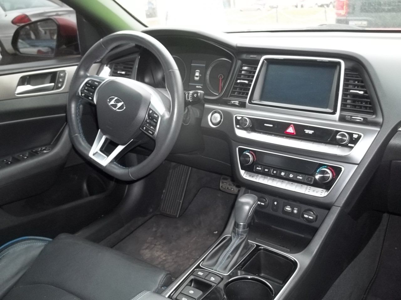 Used 2018 Hyundai Sonata Limited FWD image 5
