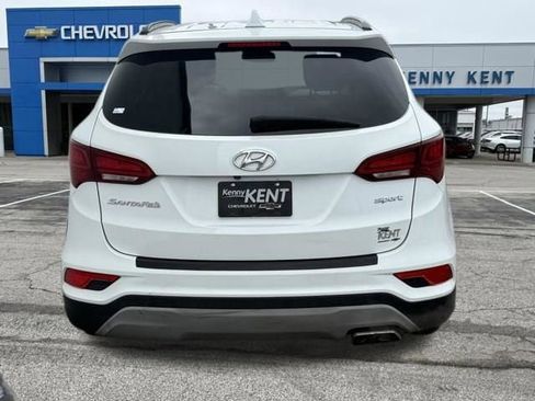 Used 2018 Hyundai Santa Fe Sport FWD image 6