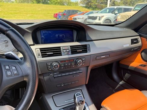Used 2013 BMW 335is Convertible RWD image 9