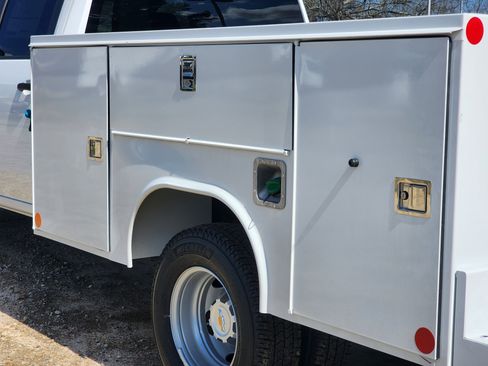 New 2026 Chevrolet Silverado 3500 W/T w/ WT Convenience Package image 13