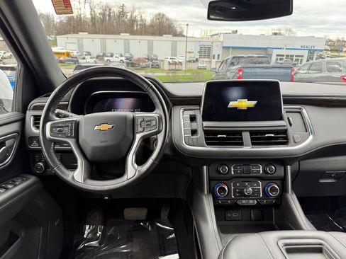 Certified 2022 Chevrolet Tahoe LT w/ Luxury Package AWD/4WD image 22