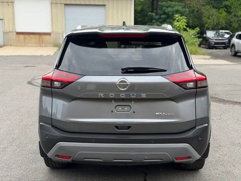 Used 2021 Nissan Rogue SV AWD/4WD image 6