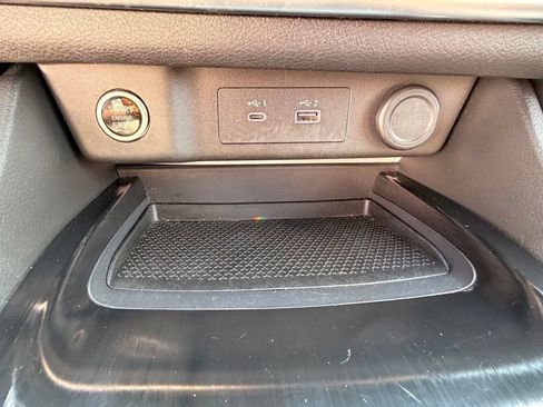 Used 2023 Nissan Rogue SV FWD image 28