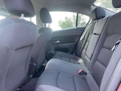 Used 2015 Chevrolet Cruze LT FWD image 9