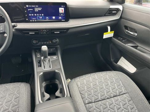 New 2026 Nissan Kicks SV image 15