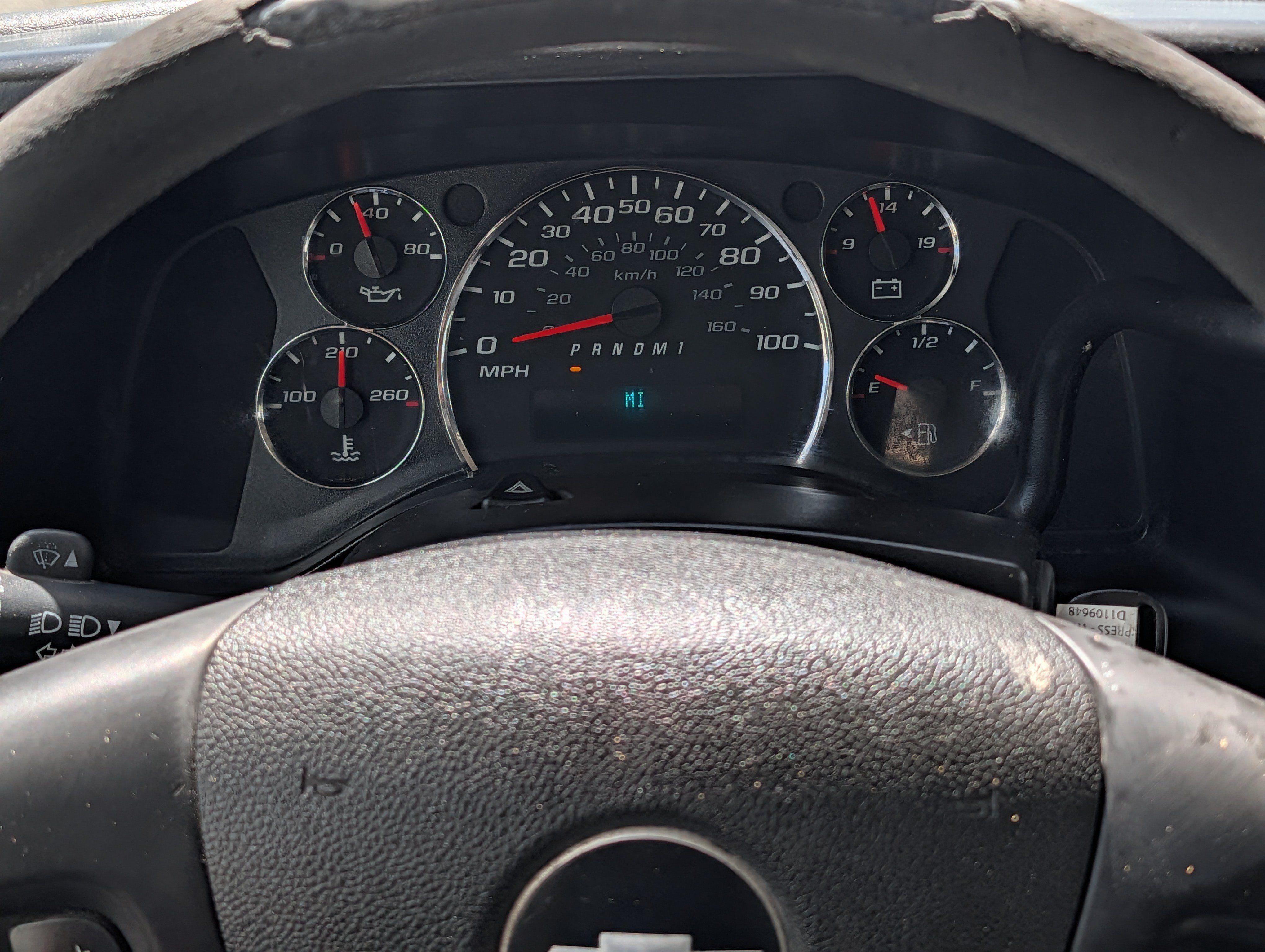 Used 2013 Chevrolet Express 3500 Extended RWD image 25