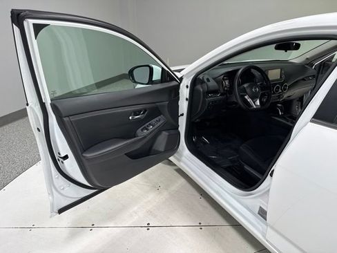 Used 2022 Nissan Sentra S FWD image 6
