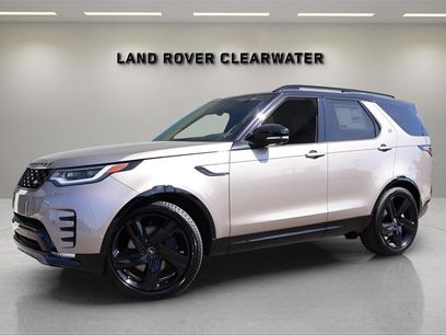 New 2025 Land Rover Discovery Dynamic SE