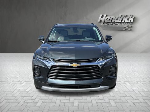 Used 2019 Chevrolet Blazer LT w/ Sound & Technology Package FWD image 3