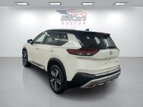 Used 2022 Nissan Rogue Platinum w/ Head-Up Display Package AWD/4WD image 6