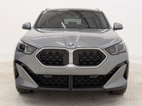Certified 2025 BMW X2 xDrive28i image 6