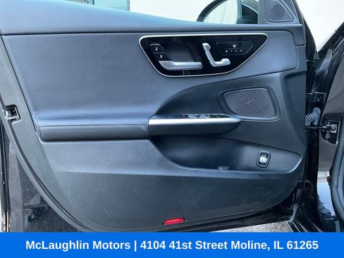 Used 2023 Mercedes-Benz C 300 4MATIC Sedan image 10