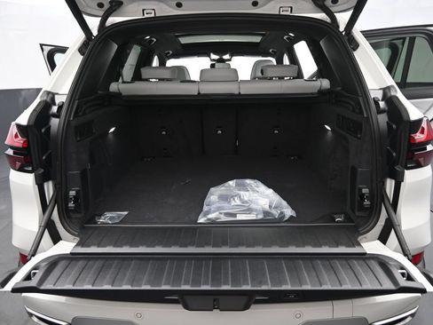 New 2026 BMW X5 sDrive40i w/ Climate Comfort Package RWD image 32