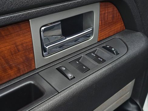 Used 2011 Ford F150 XLT w/ XLT Convenience Pkg image 22