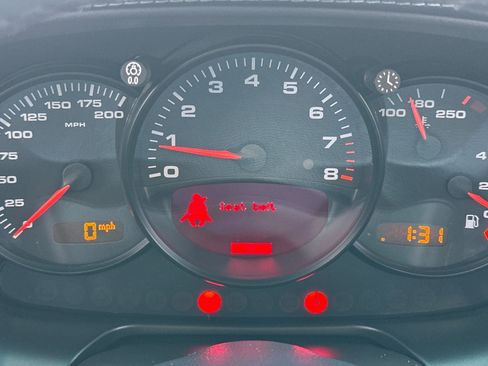 Used 2004 Porsche 911 Carrera RWD image 34