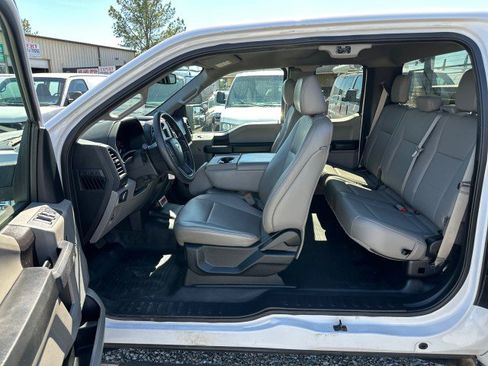 Used 2019 Ford F150 XL w/ Equipment Group 101A Mid AWD/4WD image 15