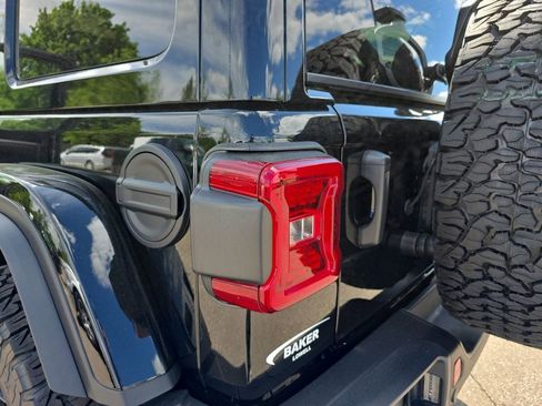 New 2026 Jeep Wrangler Unlimited Rubicon AWD/4WD image 33