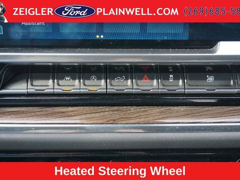 Used 2023 Chevrolet Silverado 1500 LT AWD/4WD image 20