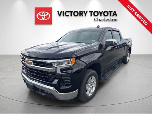 Used 2023 Chevrolet Silverado 1500 LT image 1