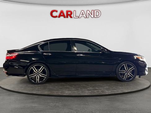 Used 2016 Honda Accord Sport image 6