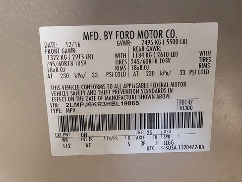 Used 2017 Lincoln MKX Select w/ Select Plus Package FWD image 33