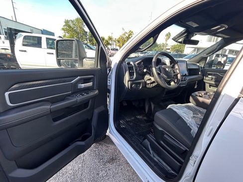 New 2025 RAM 3500 Big Horn image 26