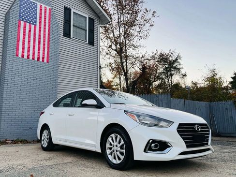 Used 2019 Hyundai Accent SEL image 5