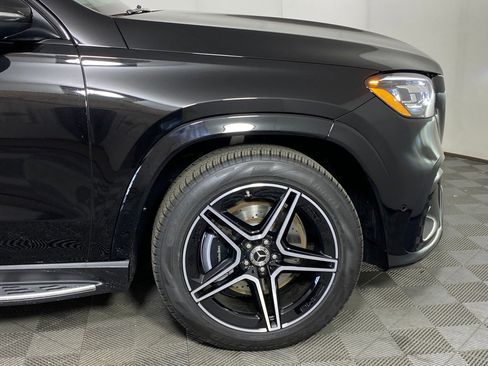 New 2026 Mercedes-Benz GLS 450 4MATIC image 11