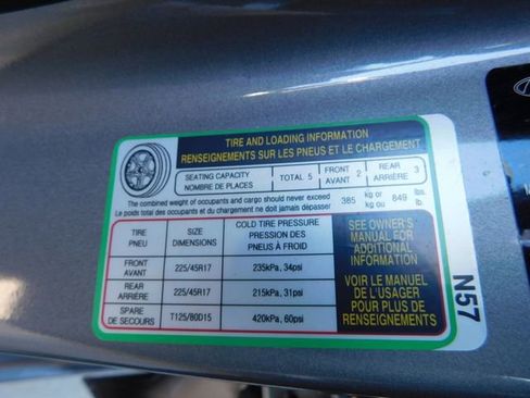 Used 2025 Hyundai Elantra SEL image 31