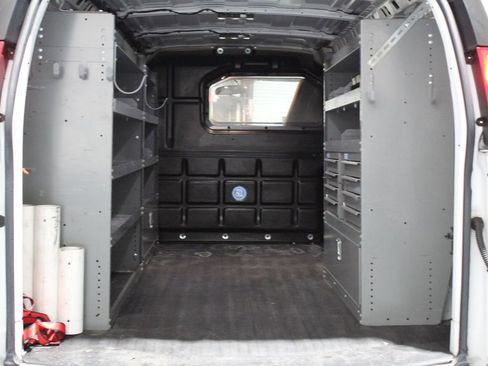 Used 2021 Chevrolet Express 2500 w/ Driver Convenience Package image 15