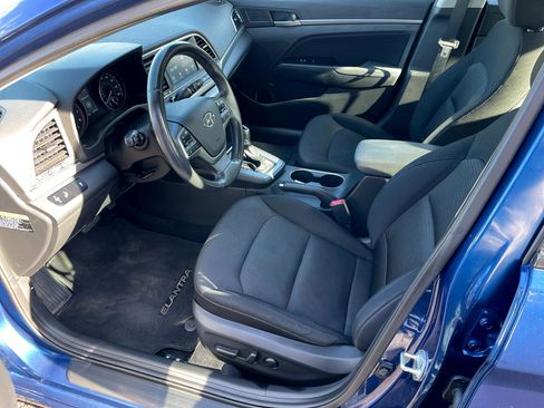 Used 2017 Hyundai Elantra Value Edition w/ Cargo Package image 25