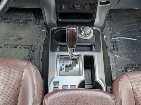 Used 2015 Toyota 4Runner Limited image 19