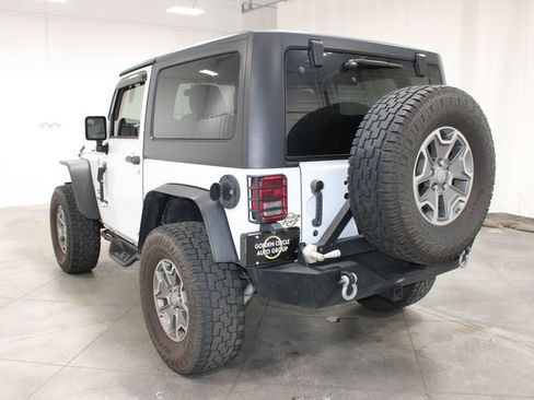 Used 2014 Jeep Wrangler Sport AWD/4WD image 7