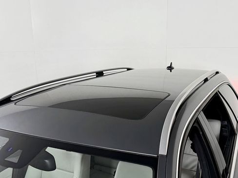 Used 2016 Mercedes-Benz E 350 4MATIC Luxury Wagon image 14