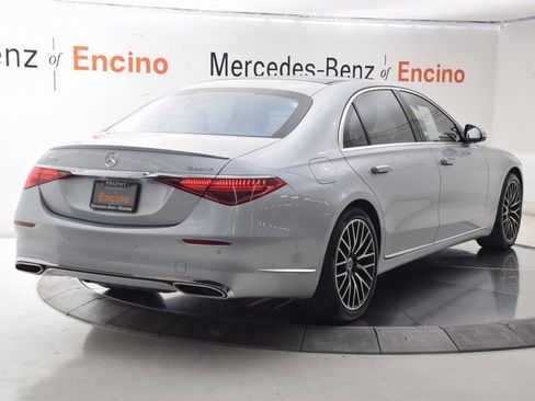 Certified 2022 Mercedes-Benz S 580 4MATIC Sedan image 6