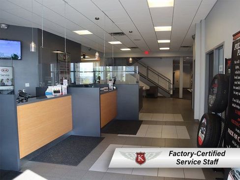 Used 2013 Ford Edge SE image 39