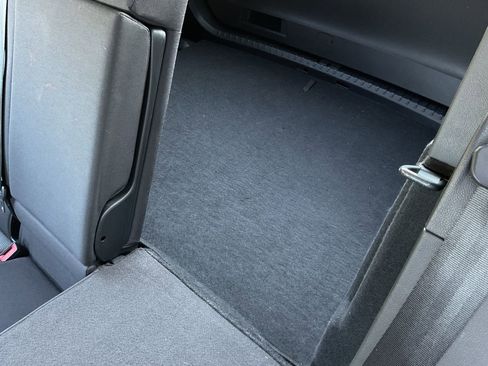 Used 2025 Volkswagen Taos S image 17