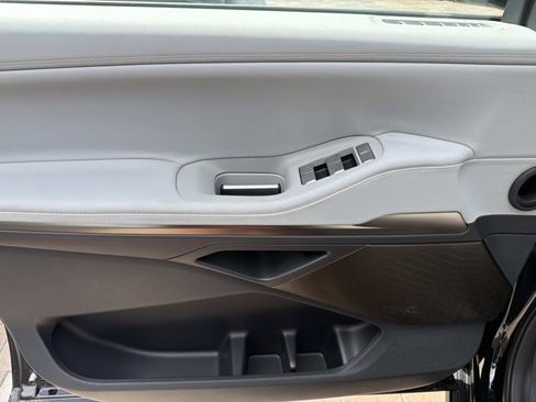 New 2026 Lincoln Navigator L Black Label image 9