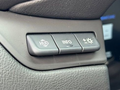 Used 2020 Cadillac Escalade Luxury image 22