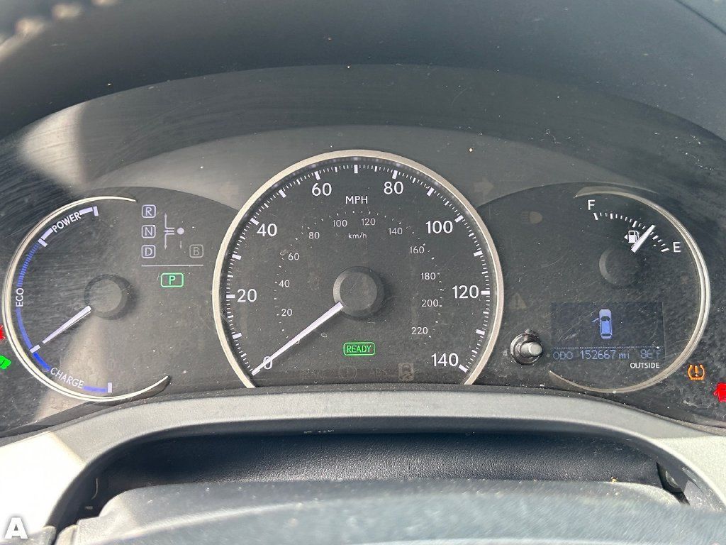 Used 2015 Lexus CT 200h FWD image 29