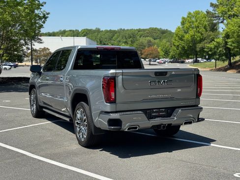 Used 2026 GMC Sierra 1500 Denali Ultimate AWD/4WD image 8