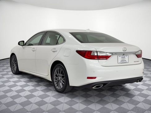 Used 2018 Lexus ES 350 w/ Premier Package FWD image 3